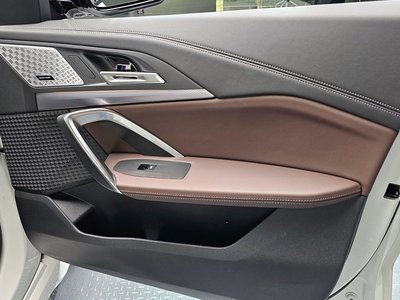 2025 BMW X1 缩略图 14