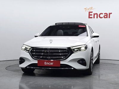 2024 Mercedes-BENZ E-CLASS 照片 2