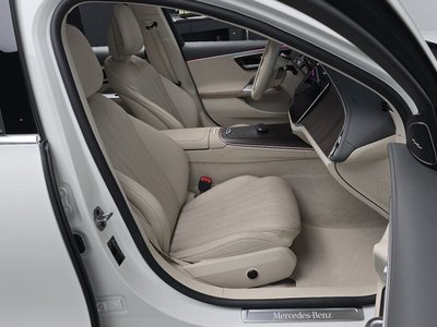 2024 Mercedes-BENZ E-CLASS 缩略图 16