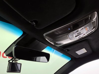 2021 Genesis GV70 — миниатюра 30