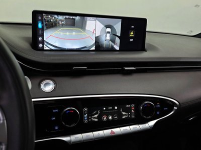 2021 Genesis GV70 — миниатюра 22
