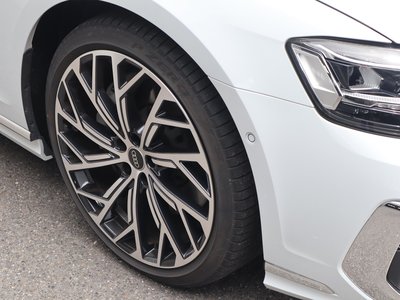 AUDI A8 - 3