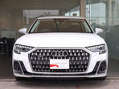 AUDI A8 - 5