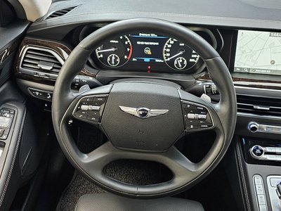 2021 Genesis G90 — миниатюра 19