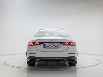 MERCEDES-BENZ E-CLASS - 3