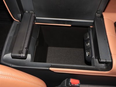صورة مصغرة 17 لـ 2023 Toyota VELLFIRE