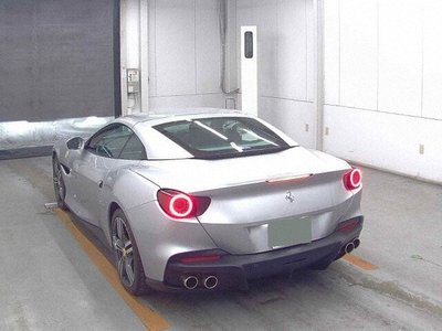 FERRARI PORTOFINO M - 2
