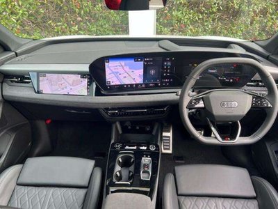 2025 AUDI Q6 E-TRON — фото 8