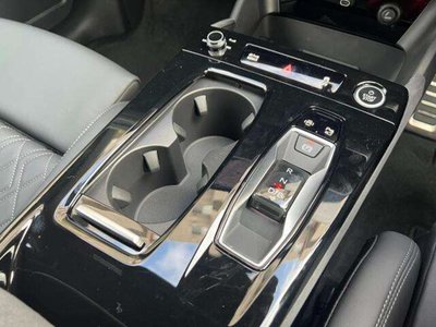 2025 AUDI Q6 E-TRON — фото 10