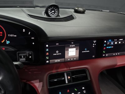 صورة مصغرة 20 لـ 2021 Porsche TAYCAN
