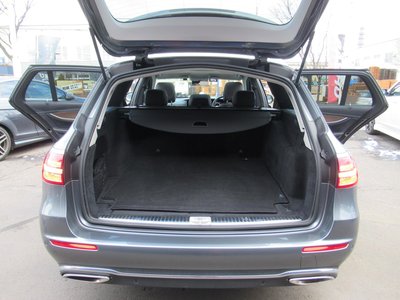 2019 Mercedes-BENZ E-CLASS 缩略图 25