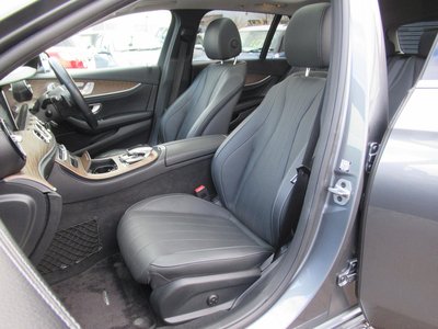 2019 Mercedes-BENZ E-CLASS 缩略图 20