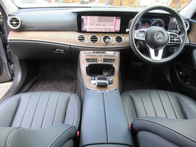 2019 Mercedes-BENZ E-CLASS 缩略图 19