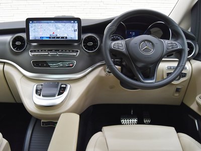 2024 Mercedes-BENZ V-CLASS 缩略图 11