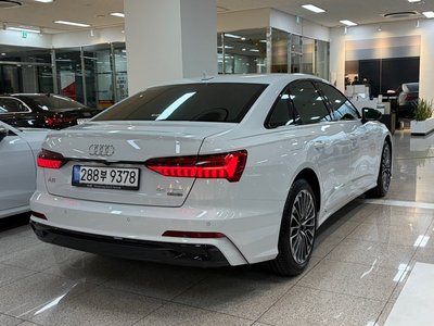 AUDI A6 - 5