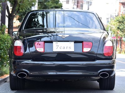 BENTLEY ARNAGE - 3