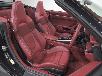 2026 Porsche 911 — миниатюра 14