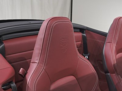 2026 Porsche 911 — миниатюра 32