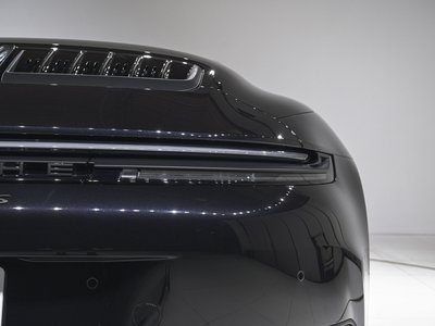2026 Porsche 911 — миниатюра 19