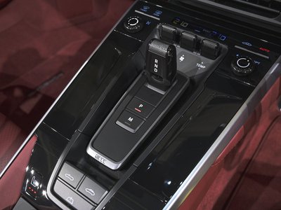 2026 Porsche 911 — миниатюра 25
