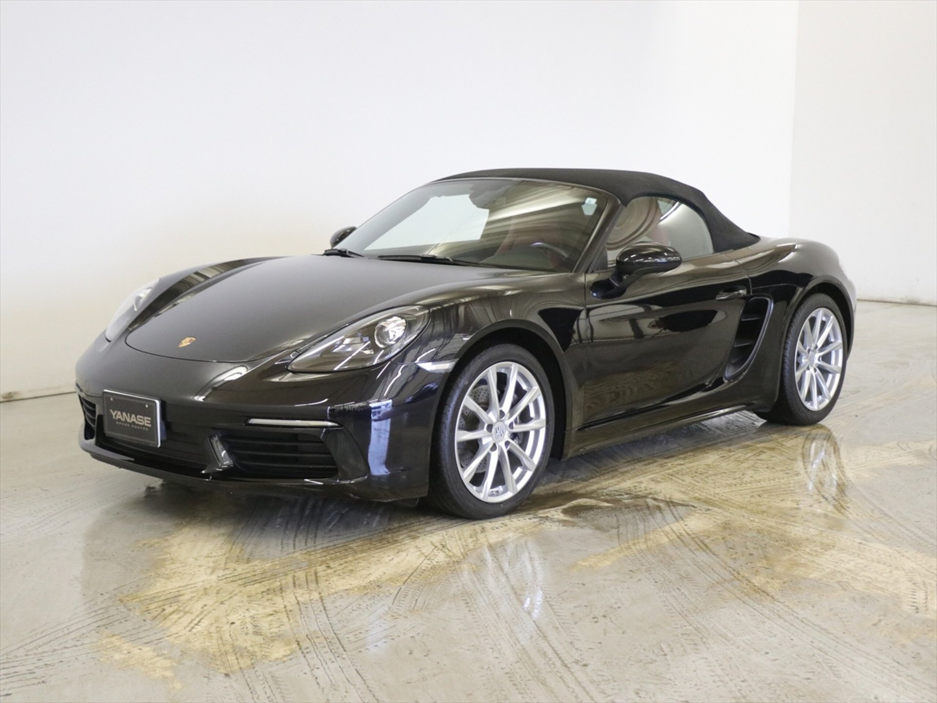 PORSCHE 718 - View 1