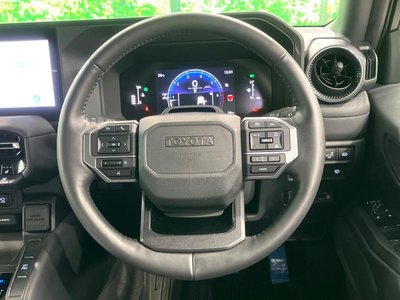 2025 Toyota LAND CRUISER 250 — миниатюра 14