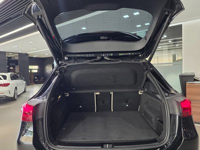 2025 Mercedes-BENZ EQA — миниатюра 19