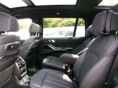 2025 BMW X7 照片 8