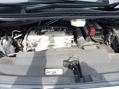 TOYOTA ALPHARD - 4