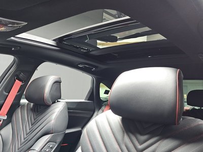 2025 GENESIS G80 (RG3) thumbnail 15