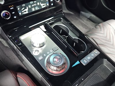 2025 GENESIS G80 (RG3) — фото 9
