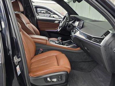 2020 BMW X7 缩略图 16