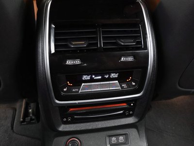 2020 BMW X7 缩略图 24