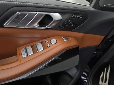 2020 BMW X7 缩略图 29