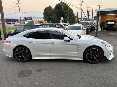 صورة مصغرة 11 لـ 2019 Porsche PANAMERA