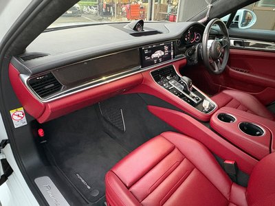 صورة مصغرة 26 لـ 2019 Porsche PANAMERA