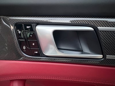 صورة مصغرة 76 لـ 2019 Porsche PANAMERA