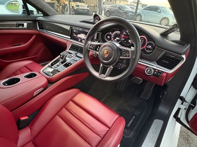 صورة مصغرة 24 لـ 2019 Porsche PANAMERA