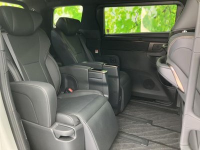 2025 TOYOTA ALPHARD 照片 5