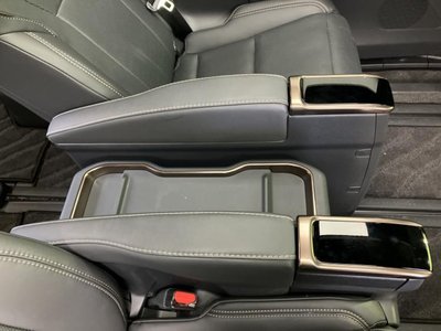 2025 TOYOTA ALPHARD — миниатюра 38