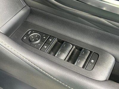2024 Toyota ALPHARD thumbnail 38