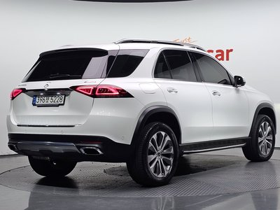 2021 Mercedes-BENZ GLE 照片 2