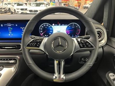 MERCEDES-BENZ V-CLASS - 8