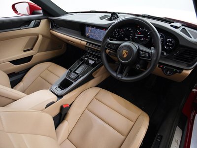 PORSCHE 911 - 9