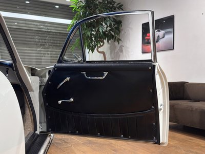 1962 Porsche 356 — миниатюра 15