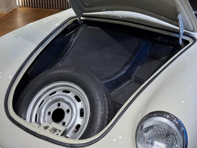 1962 Porsche 356 — миниатюра 30