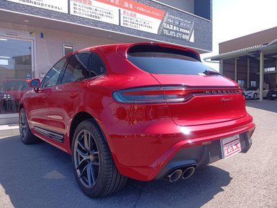 2023 Porsche MACAN photo 8