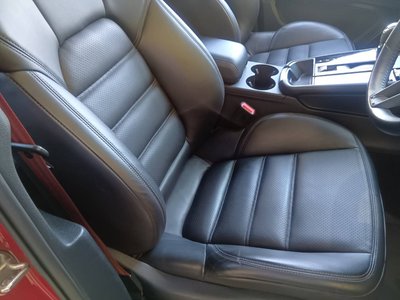 2023 Porsche MACAN photo 10