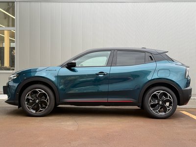 صورة مصغرة 8 لـ 2025 ALFA Romeo JUNIOR