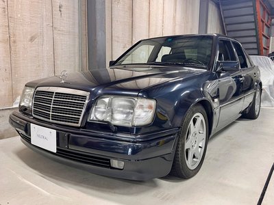 1995 Mercedes-BENZ E-CLASS 照片 1